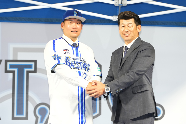 筒香嘉智選手 公開入団記者会見 ｜ 横浜DeNAベイスターズ