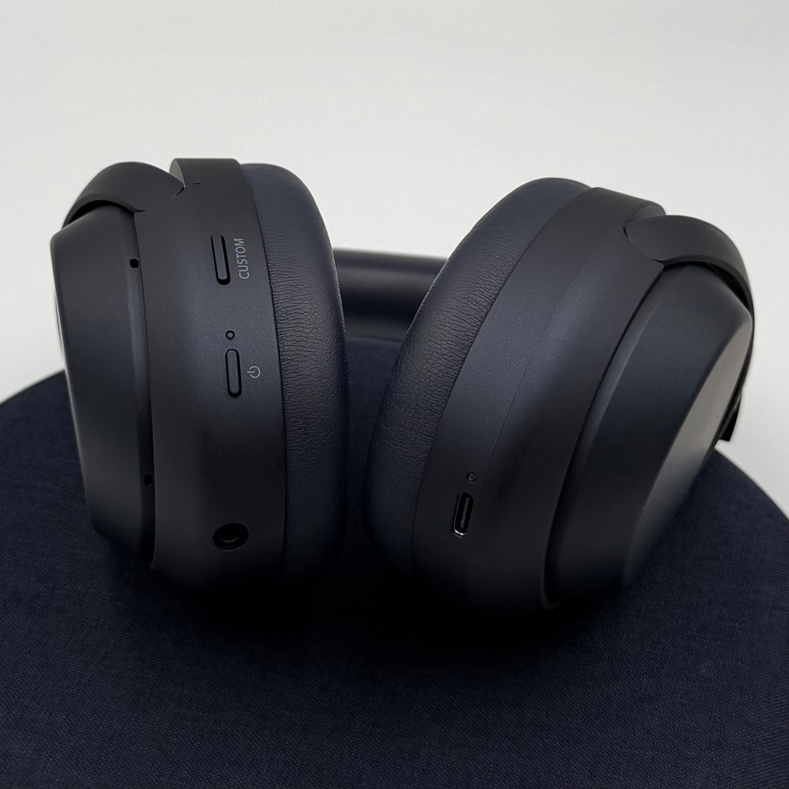 極美品】SONY WH-1000XM4 ミッドナイトブルー 使用数回のみ - メルカリ