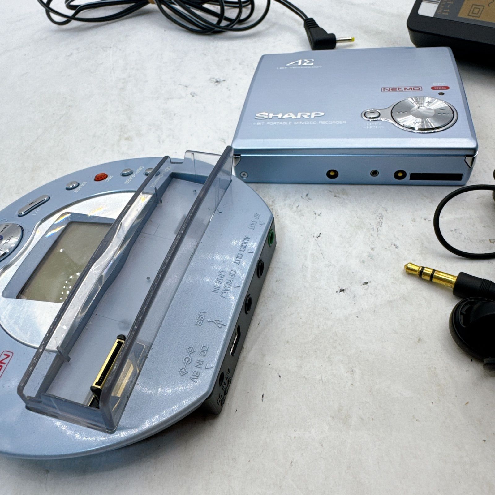 SHARP Auvi IM-DR80 ライトブルー NetMD ポータブルMDレコーダー 再生