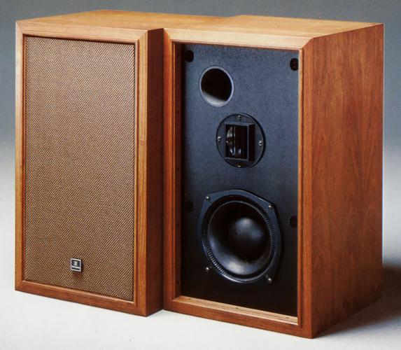 Lo-D ブラックタワースピーカー 2台セット 引き取り限定 三重県伊勢市