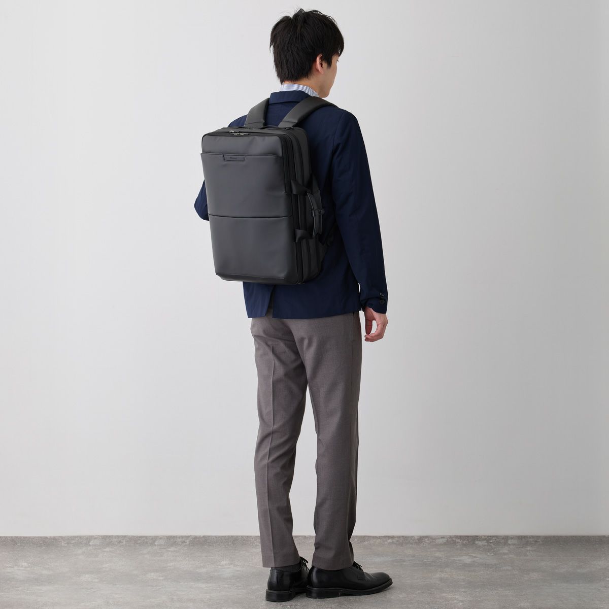 No.60639：3WAYリュック45cm EX6cm | BERMAS OFFICIAL WEB SHOP