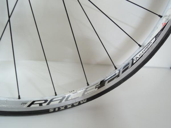 高額買取実施中!!】ALEXRIMS（アレックスリム）6061H-T6 Race 28 Pro