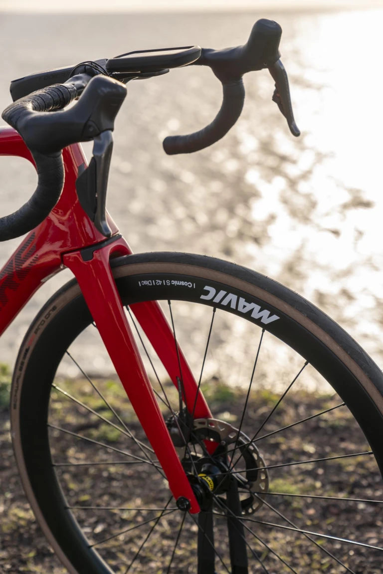 MAVIC COSMIC S 42 DISC（コスミック S 42 ディスク）前後セット