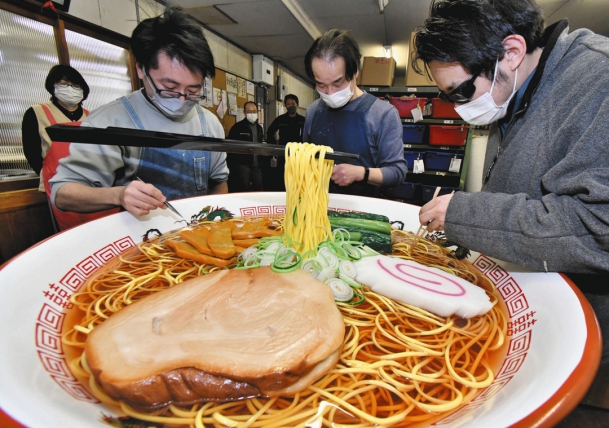 ㊦食を支える岐阜のものづくりタッグ、米国に商機【美濃の丼世界へ