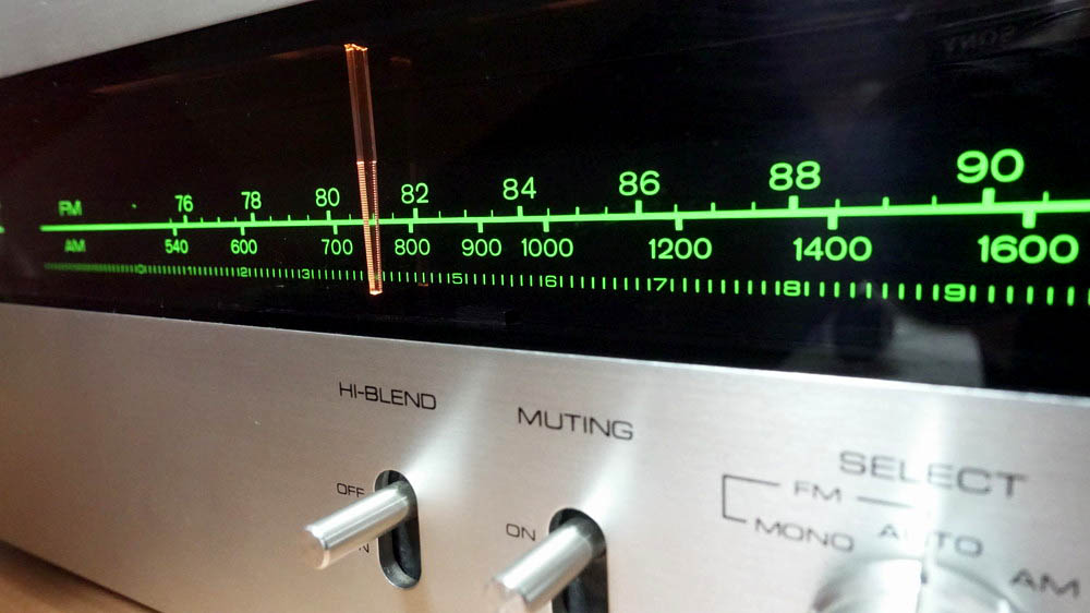 VICTOR JT-V7: BLUESS Laboratory