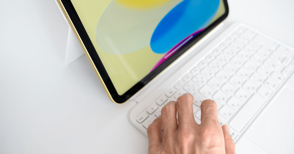 Magic Keyboard Folioをレビュー！iPad(第10世代)のキーボードとして