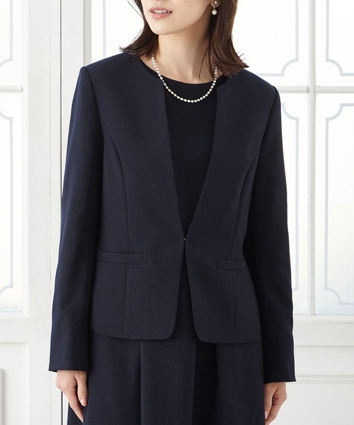 AIMER（エメ）の「【マシンウォッシャブル・セットアップ対応】Vネック