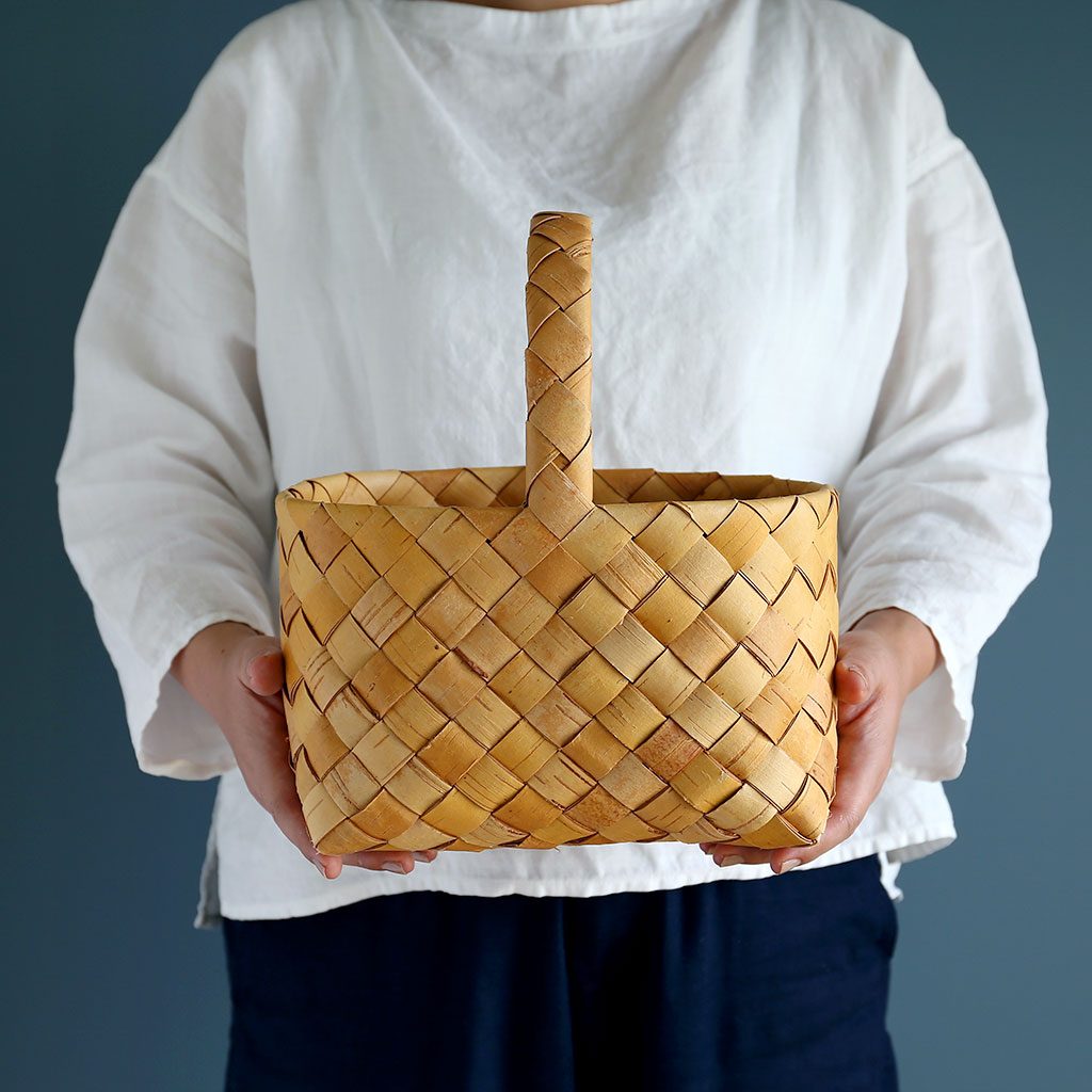 フィンランドの白樺かご/ハンドル付きバスケット/03サイズ COMFOTA