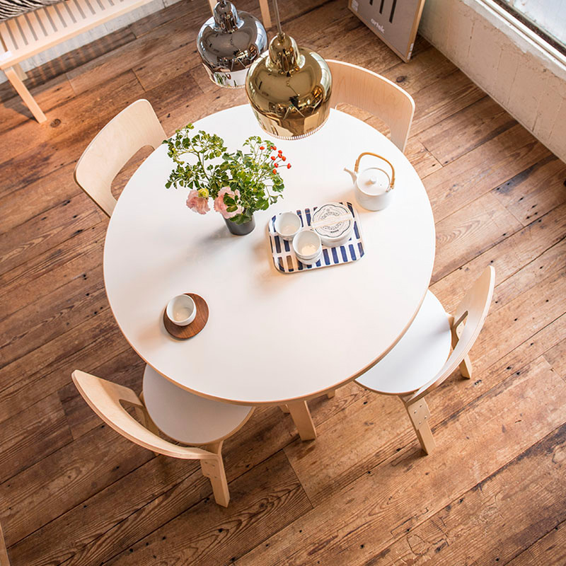 Artek（アルテック）90A テーブル ナチュラル ラッカー｜Alvar Aalto