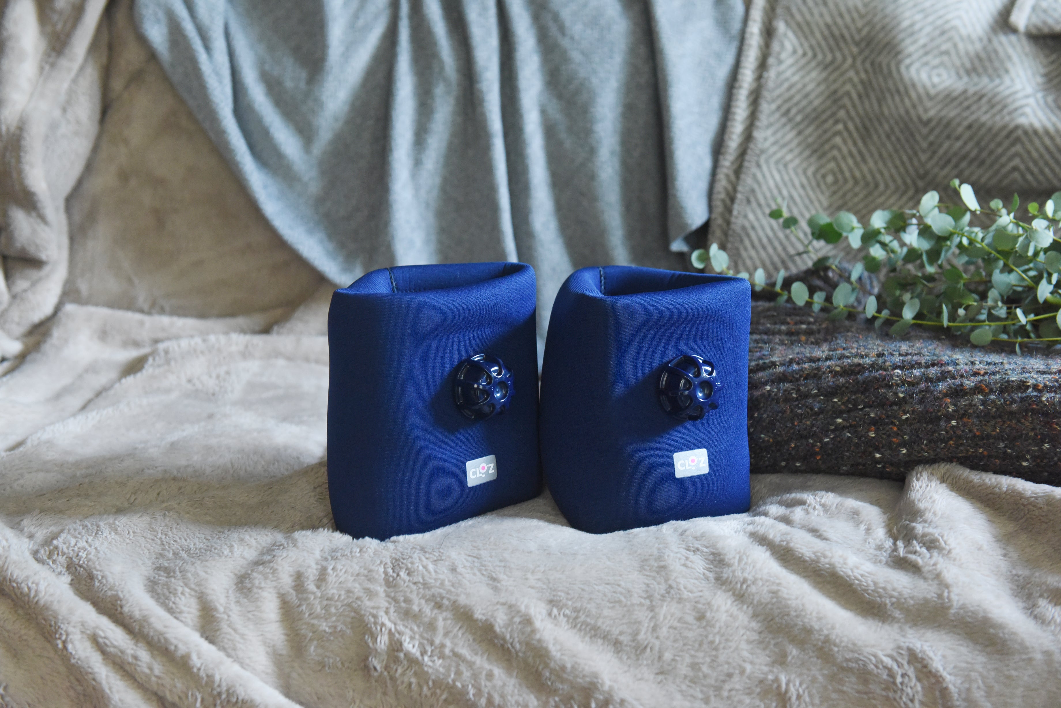 旧型】クロッツ やわらか湯たんぽ 足首用タイプ – クロッツ やわらか