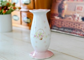 イマン ローズバスケット 陶器、ホーロー － フレンチカントリーのバラ