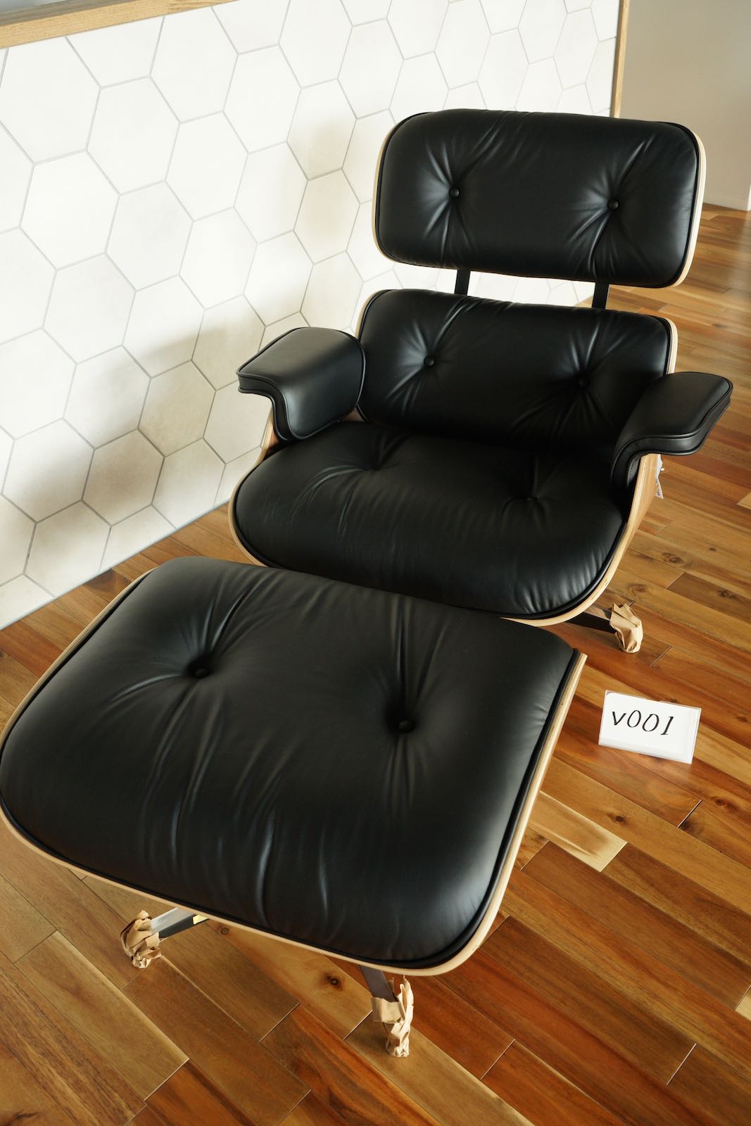 イームズ ラウンジチェア＆オットマン ウォールナット v001［ES67071