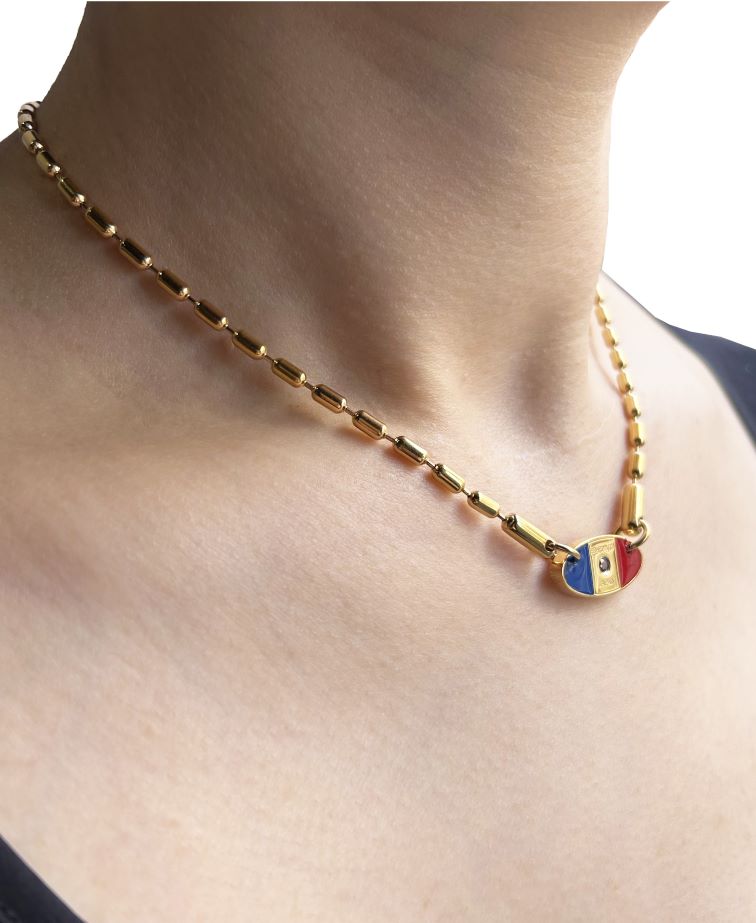 メタリックネックレスⅡ 2024 IPバージョン – DisMoi