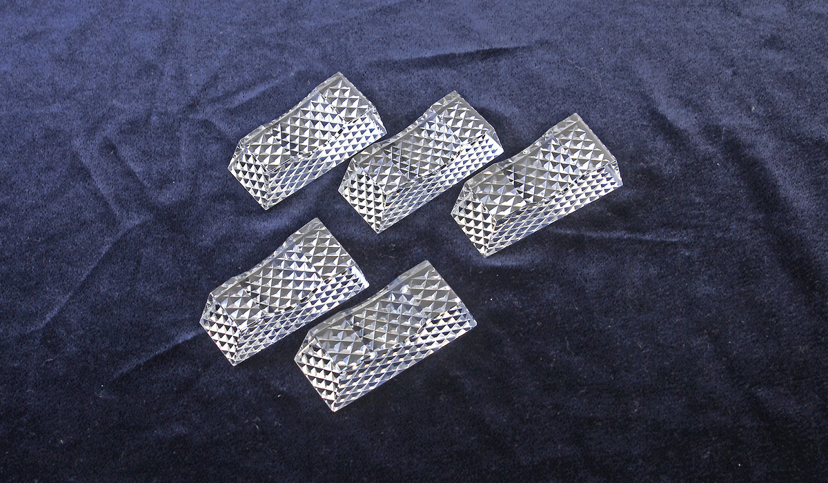 江戸切子 A105箸置き・総霰紋2個セット | 江戸切子.jp