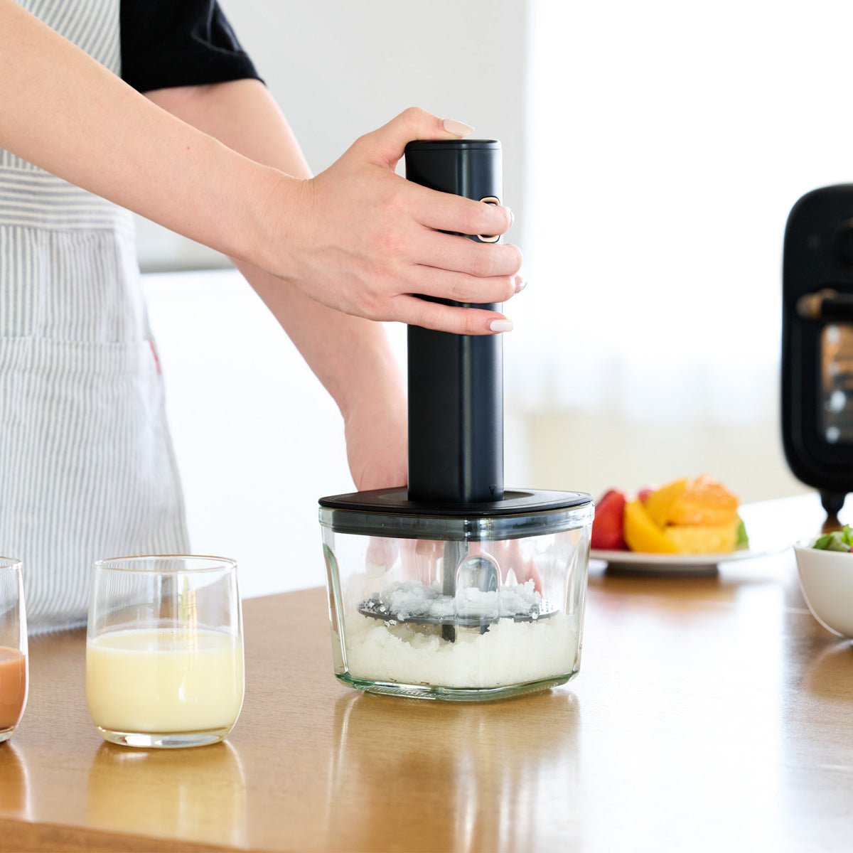 LOAF フードプロセッサー TINT｜充電式コードレス・1台5役