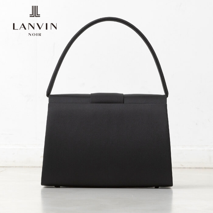 切り替えデザインのブラックバッグ ・ブラック｜東京ソワール