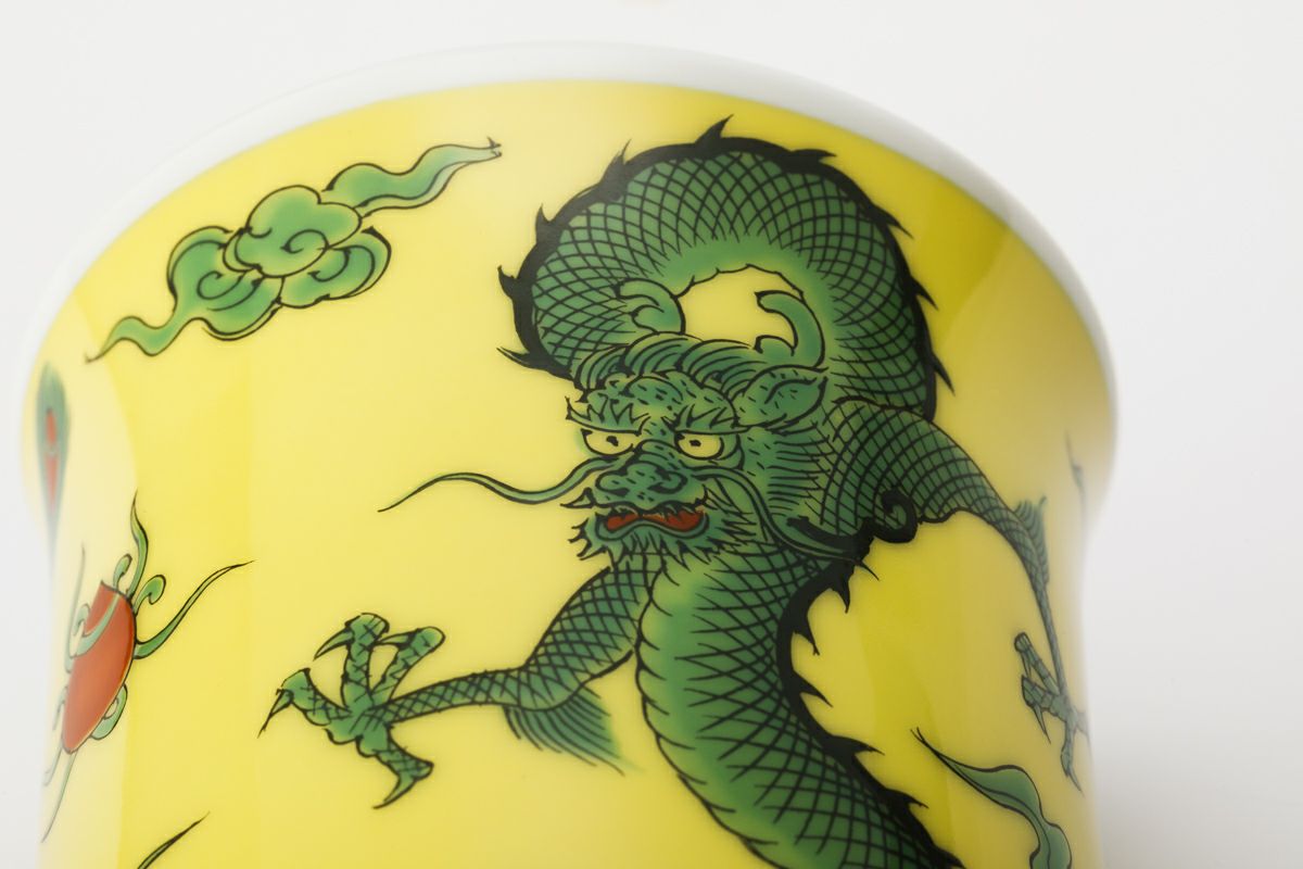 竜鳳凰錦手黄地 フリーカップ | 有田焼 深川製磁｜公式オンラインストア