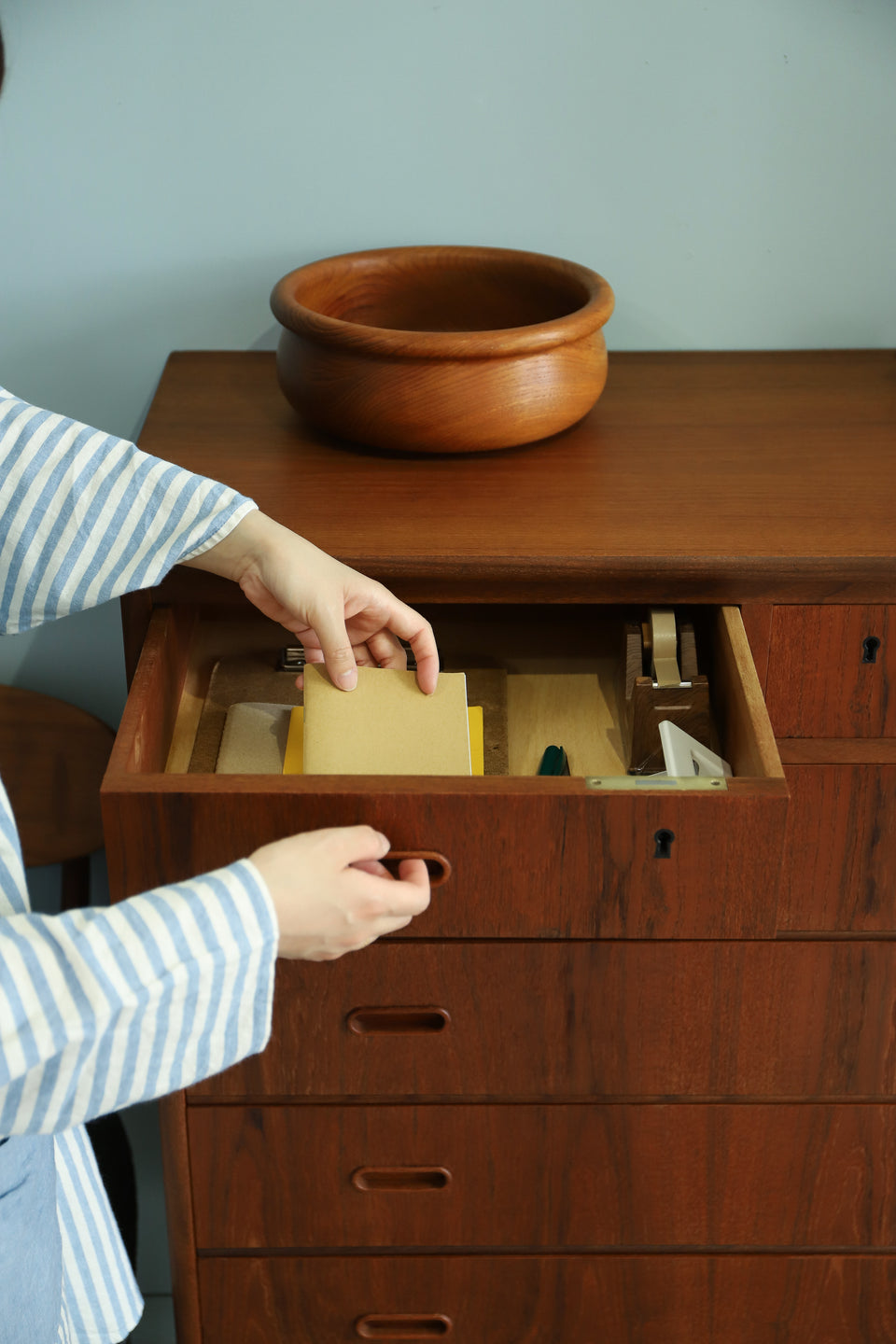 デンマークヴィンテージ ハイチェスト 7段 チーク材 北欧家具/Danish