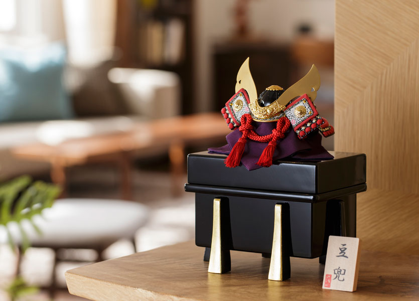 箔一 hakuichi 金箔 金沢箔 金沢 工芸品 コンパクトな五月人形 豆兜