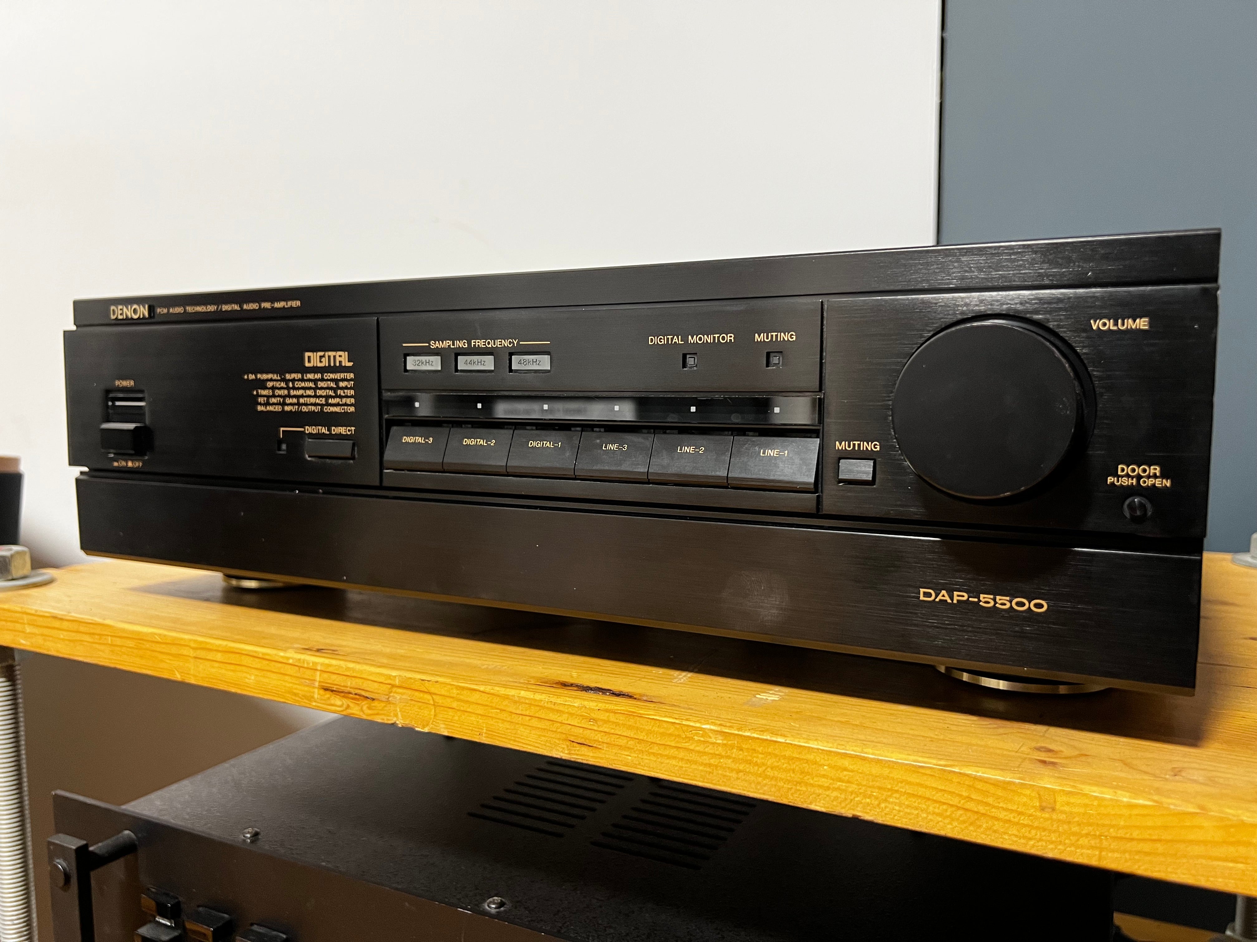 Denon DAP-5500 Hybrid Digital-Analog Preamplifier – Holt Hill Audio
