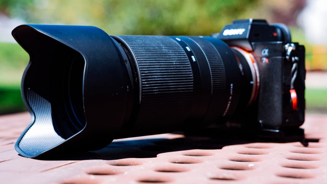 Tamron 70-180mm F2.8 Di III VXD Review | PCMag
