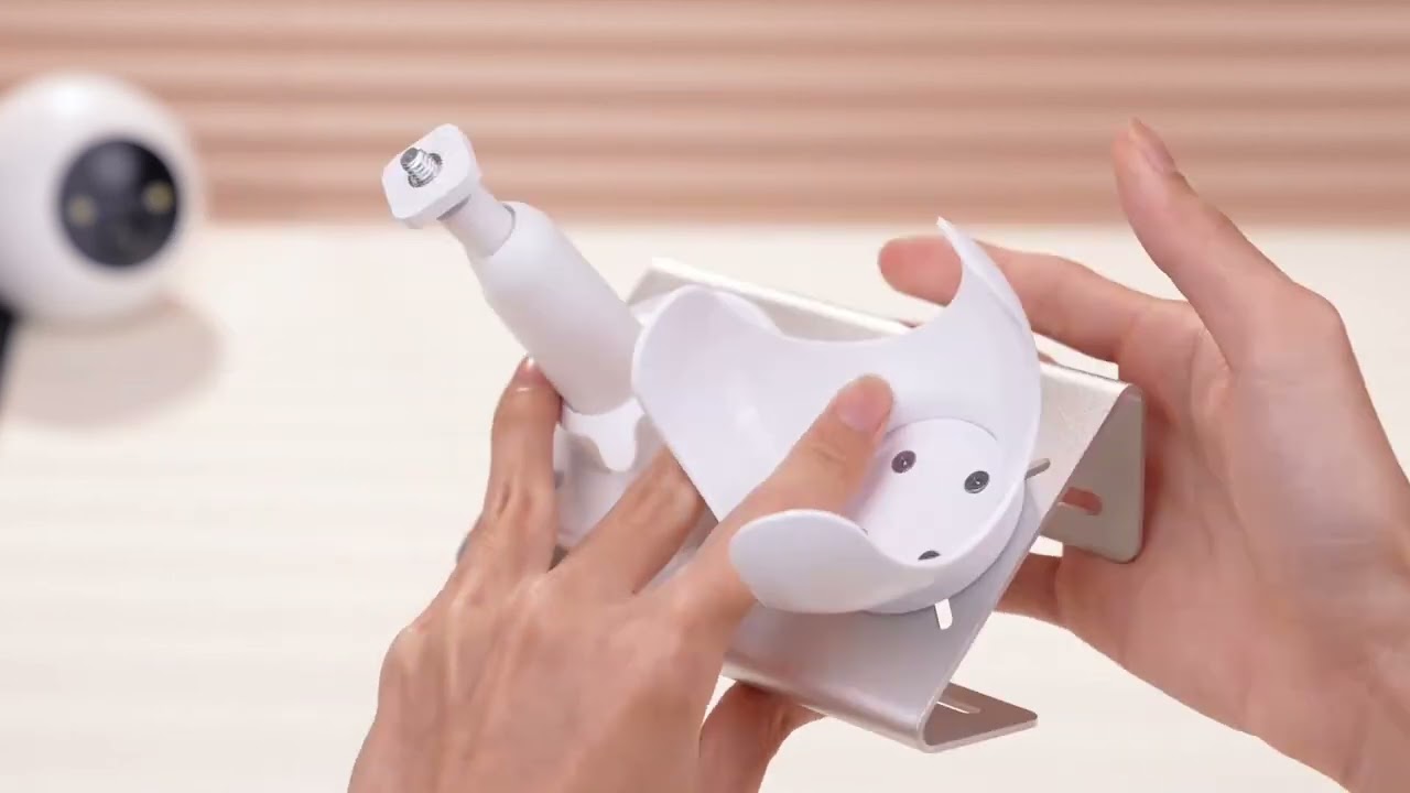 SwitchBot屋外カメラ｜SwitchBot屋外カメラ3MP｜専用取付金具の使用