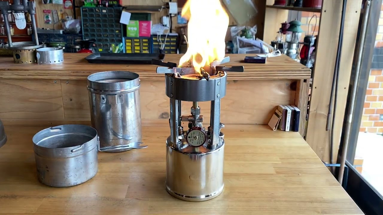 A.1946 Coleman 530 G.I poket stove 点火動画 vintage stove Ignition