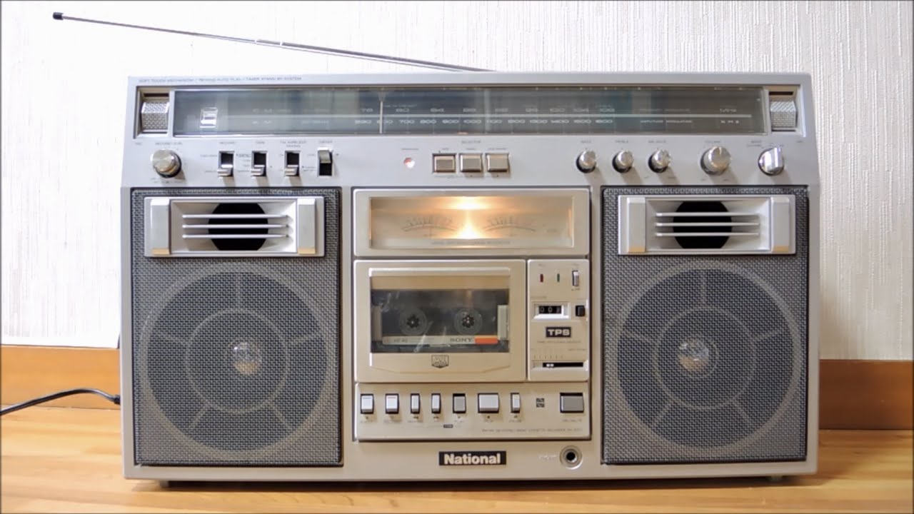 National RS-4100 ラジカセ入手時・修理 - YouTube