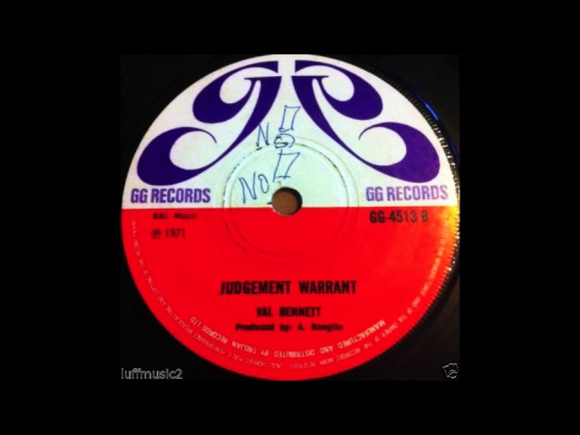 Val Bennett - Stranger On The Shore - YouTube