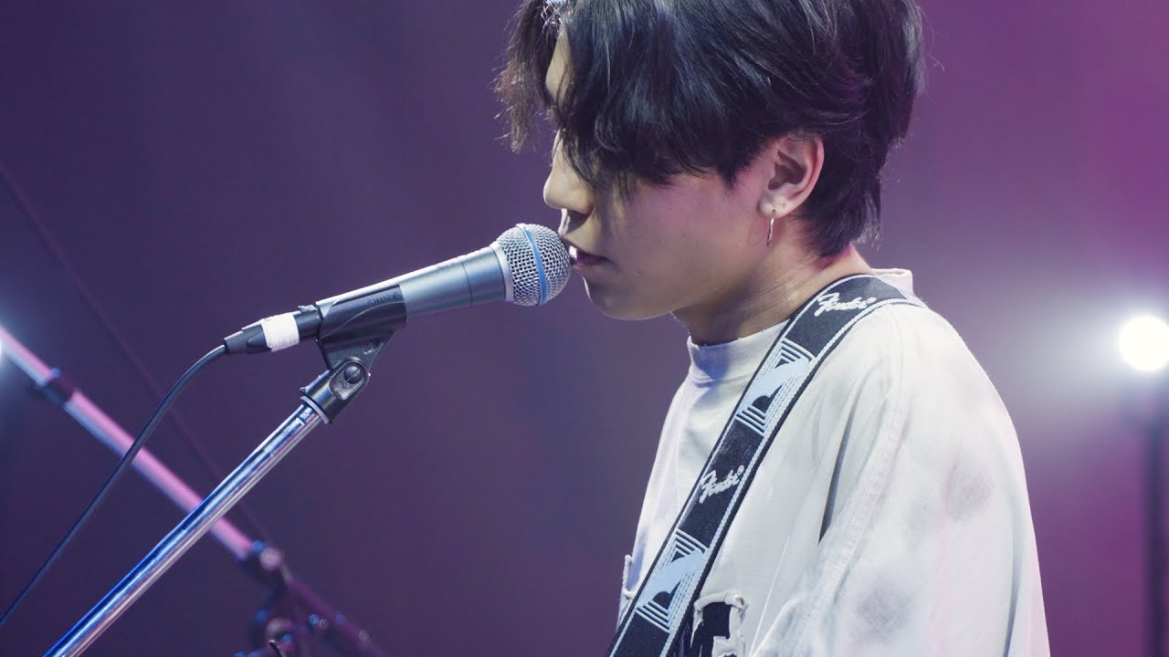 Aooo「青い煙」 Bass. やまもとひかる Spotlight Cam (from Live at