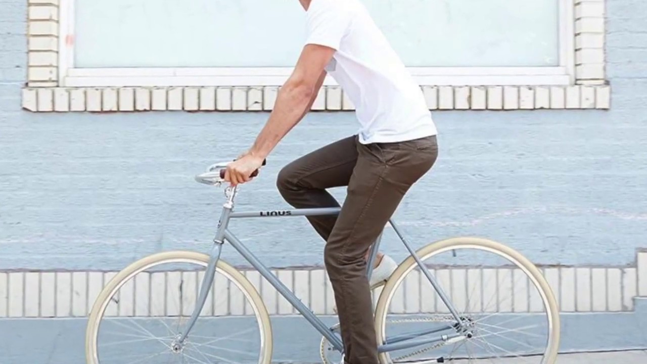 Linus Roadster Classic - YouTube