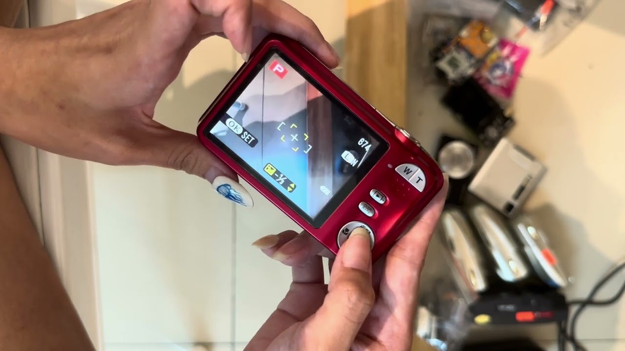 Fujifilm finepix JV250 - YouTube