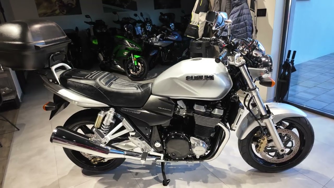 2002 Kawasaki ZX-6R Walkaround & Test Ride - YouTube