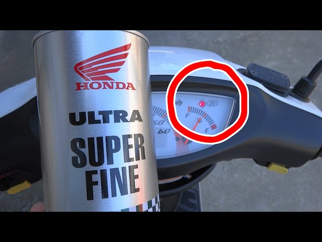 2スト ホンダ ライブディオZX エンジンオイル補給 原付 - YouTube