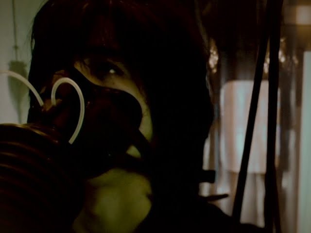 エレファントカシマシ「孤独な太陽」MUSIC VIDEO - YouTube