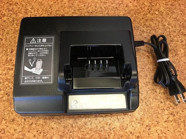 Panasonic バッテリー充電器 NKJ069Z2 電動自転車用Panasonic