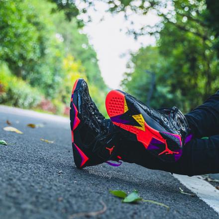 国内10月31日発売予定】ナイキ ウィメンズ エアジョーダン7 レトロ