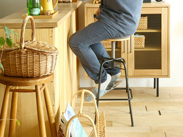 昇降式ハイスツール Glam（グラム）｜北欧・ヴィンテージインテリア