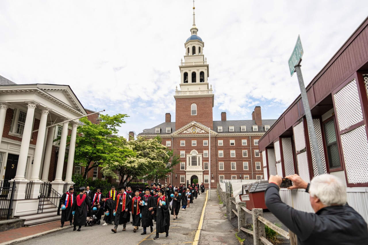 ハーバード大の留学生受け入れ、当面は継続可能 米連邦地裁 - WSJ