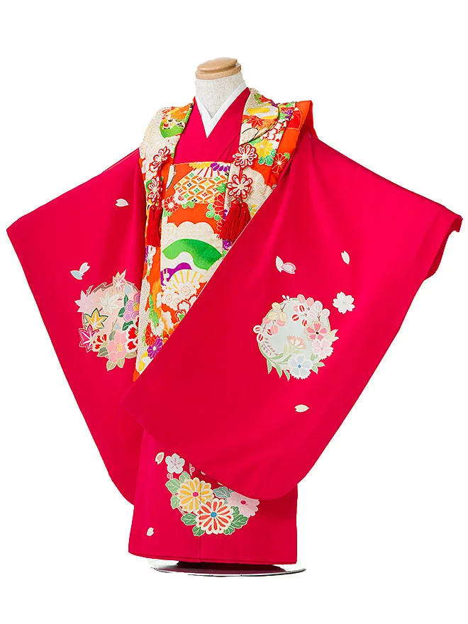 七五三にレトロなアンティーク着物がレンタルできます