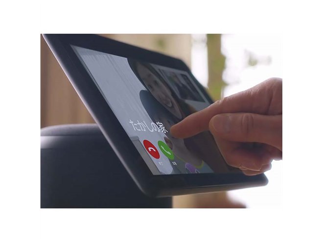 Amazon、350度回転するモーション機能付き「Echo Show 10」 - 価格.com