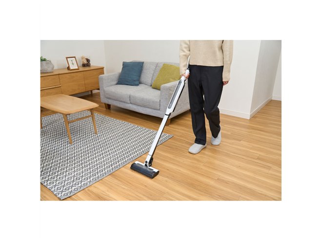 Shark、「自動ゴミ収集ドック」搭載のスタンダードコードレス掃除機を