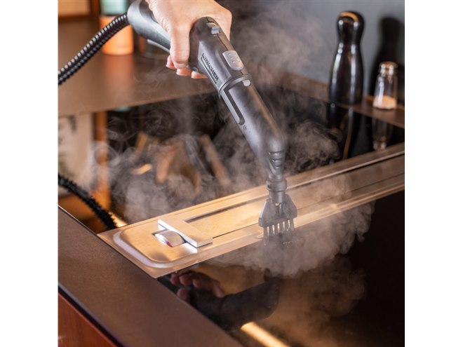 ケルヒャー、16種類のアクセサリーが付属するハイエンドモデル「SC 4