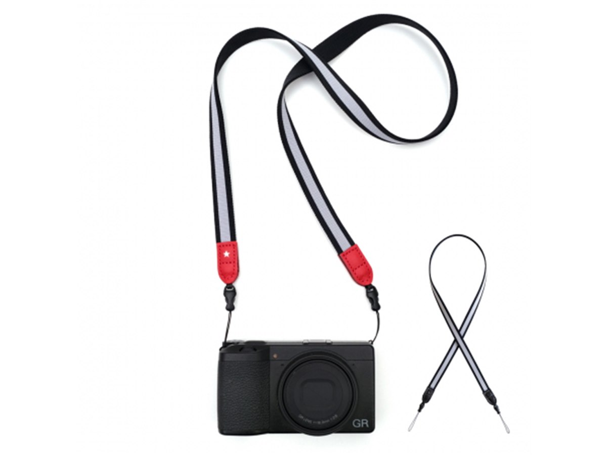 RICOH GR III」専用のジャージネックストラップに新色「レッド/グレイ