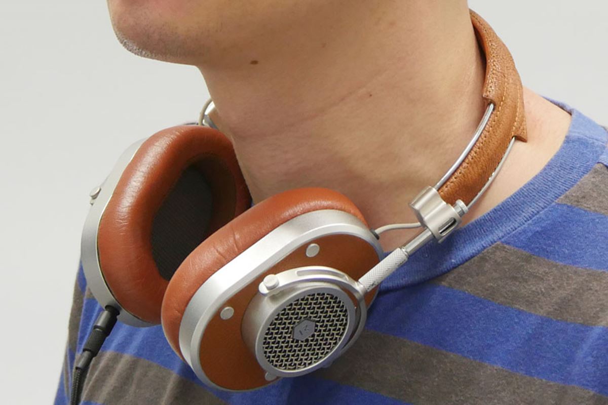 見た目だけじゃない！ 天然皮革の高級ヘッドホン「MH40/MH30」は音も