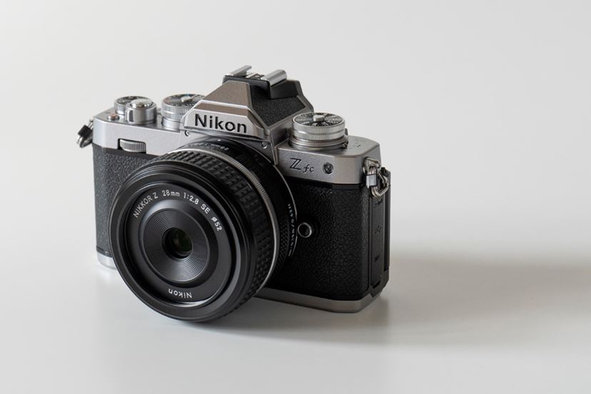 話題沸騰のニコン「Z fc」レビュー。持つ喜び、撮る楽しみを味わえる
