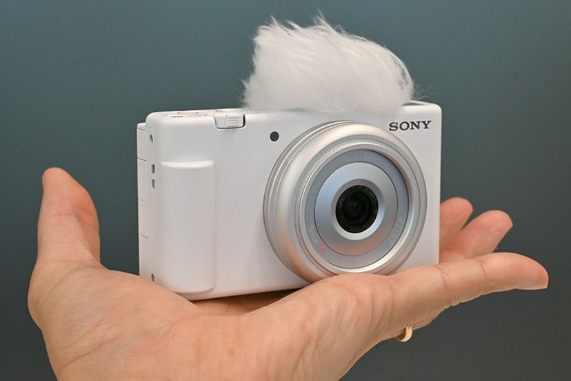 よりワイドな画角で軽量化された「VLOGCAM ZV-1F」は上位モデルより