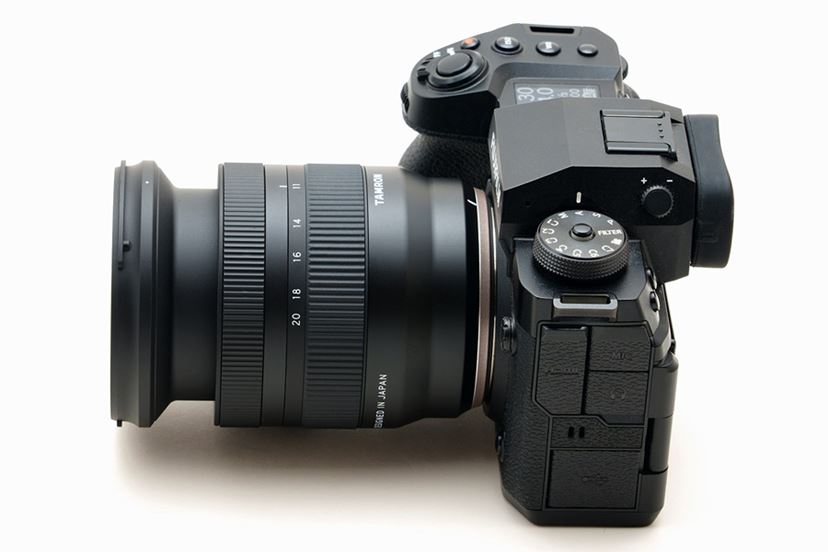 タムロン「11-20mm F/2.8 Di III-A RXD」のXマウント用をいち早く