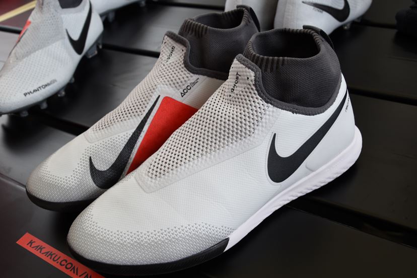これからのナイキフットボールを支える新スパイク「ファントム