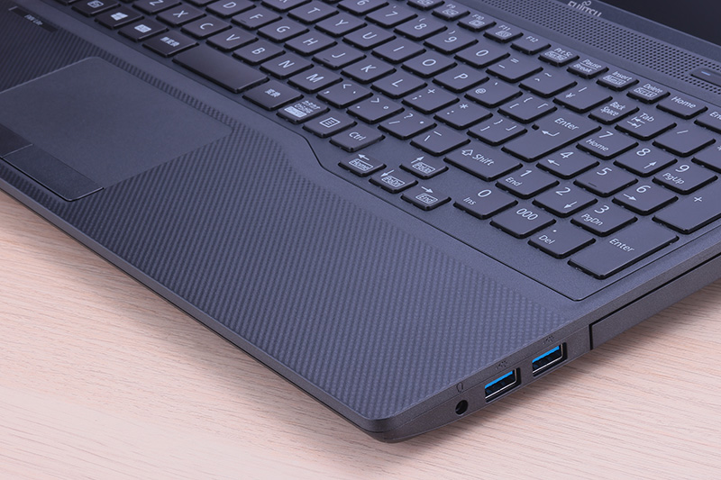 価格.com - [PR企画]富士通パソコンの15.6型ノート「FMV Lite WA1/H1